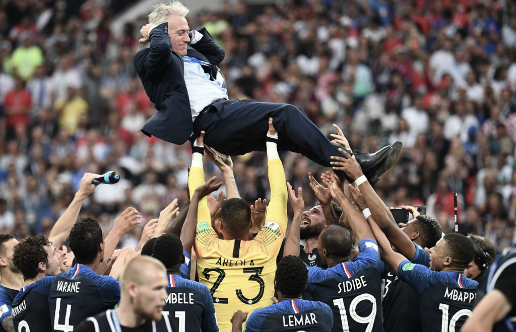 ފްރާންސުން ފީފާ ވޯލްޑް ކަޕް ކާމިޔާބުކުރުން