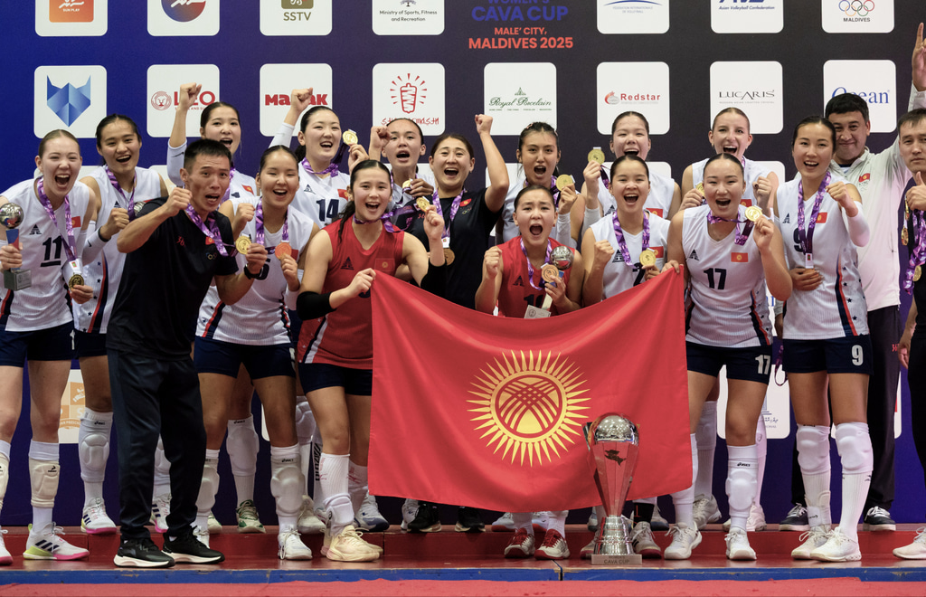 ކާވާ ކަޕްގެ ޗެމްޕިއަންކަން ކިރިގިސްތާނުން ހޯދުން