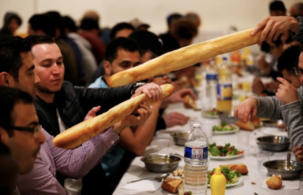 ދުނިޔޭގެ އެކި ހިސާބުތަކުގައި ރޯދަވީއްލުން