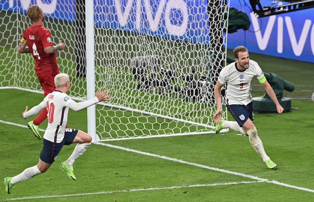 ޔޫރޯ 2020: އިންގްލެންޑް - ޑެންމާކް