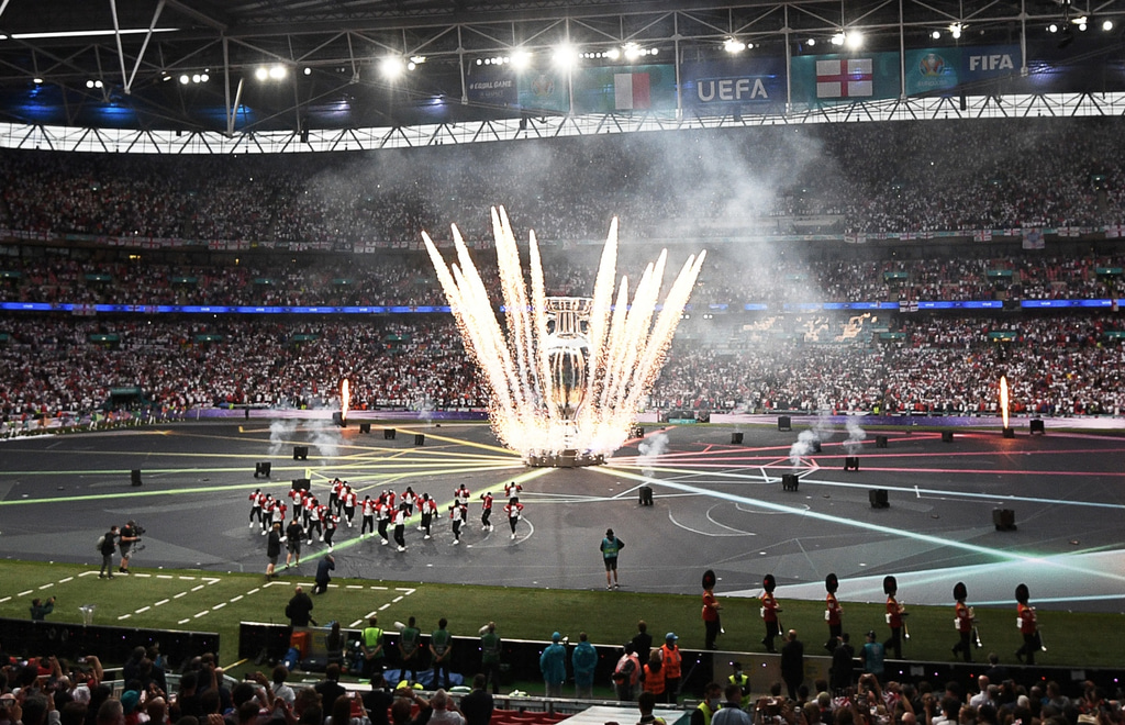 ޔޫރޯ 2020ގެ ޗެމްޕިއަންކަން އިޓަލީ ހޯދުން