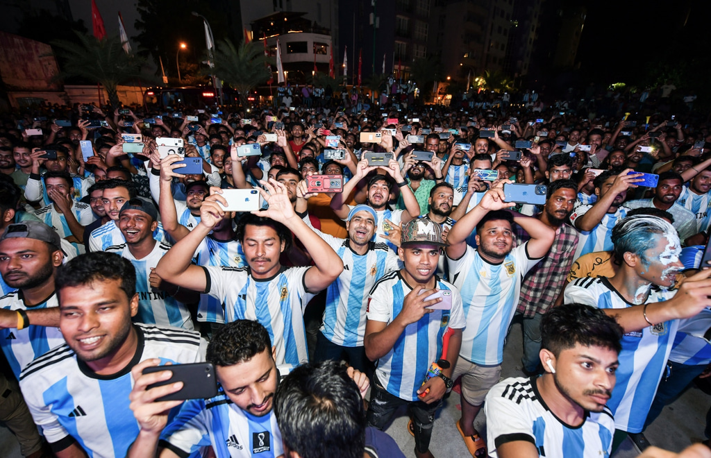 އާޖެންޓީނާގެ ސަޕޯޓަރުންނަށް ބޮޑު އުފަލެއް