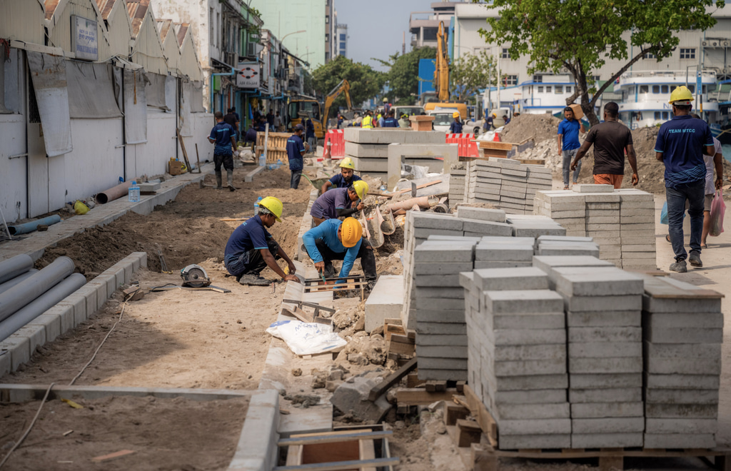 ބާޒާރުމަތީގެ މަގު ފުޅާކުރުމުގެ މަސައްކަތް