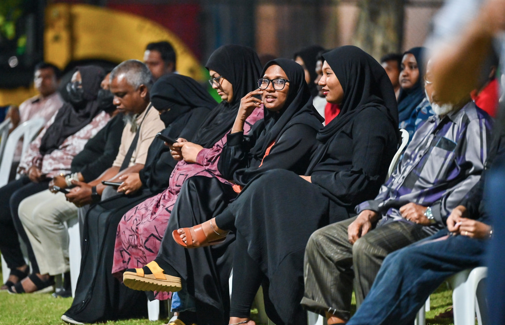 މާލެ ސަރަހައްދުގައި މަސްދަޅު ކޭސް ބަހަން ފެށުން