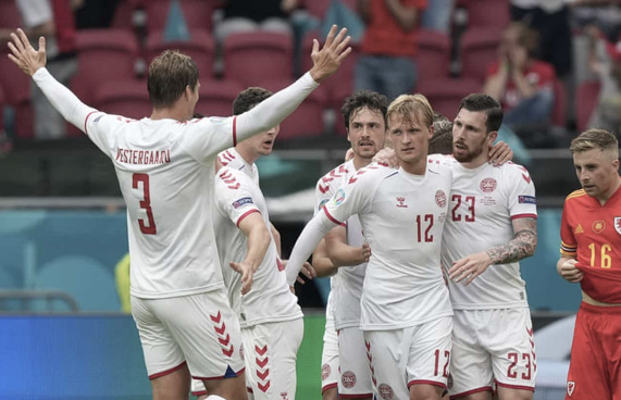 ވޭލްސް ކަޓުވާލުމަށް ފަހު ޑެންމާކް ކުއާޓާ ފައިނަލަށް