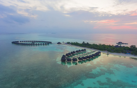 ސަން ސިޔާމް ރިސޯޓުތަކުގެ ސާވިސް ޗާޖް ރުފިޔާއިން