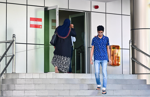 ދެއަހަރު ނުވާ ދަރިން ތިބޭ މުވައްޒަފުންނަށް ހުސްވަގުތު