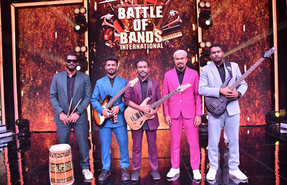 ފައިސާގެ ކަންކަން އޮޅުވާލާ ކަމުގެ ތުހުމަތާ އެކު ޝަހީދު ލެގަސީ "ޓޫ އޮފް އަސް" އިން ވަކިވެއްޖެ