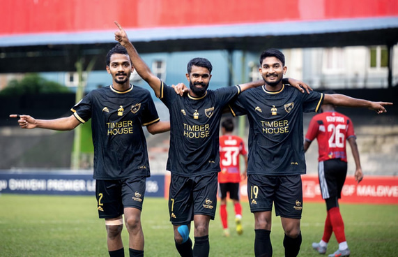 ގަދަ ހައެއްގައި އީގަލްސްއިން ފައިތިލަ ސާބިތުކޮށްފި