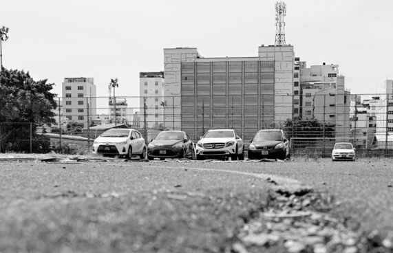 އެފްއޭއެމް އެރީނާގެ ބިން ހުސްކުރަން 14 ދުވަސް