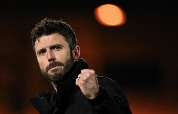 ކެރިކް ޔުނައިޓެޑަށް ފުރަގަސް ނުދޭނެ، އޭނާ އެނބުރި އަތުވެއްޖެ