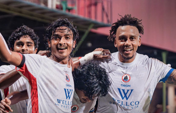 އޮޑިން މާޒިޔާއާ ފަރަގުކުޑަކޮށްފި