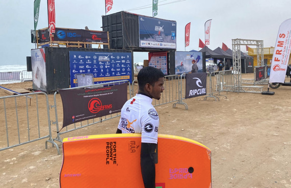 ދުނިޔޭގެ ޖޫނިއާ ޗެމްޕިއަނާ ދެކޮޅަށް އިޔަން