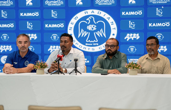 ދެ ޖިންސުގެ ކުދިންނަށް ހުޅުވާލައިގެން ނިއުގެ އެކަޑަމީ ފަށަނީ