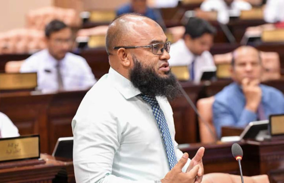 އަސްކަރީ ތަމްރީނަކަށް ފަހު ނޫނީ ވަޒީފާ ނުދޭން ގޮވާލައިފި