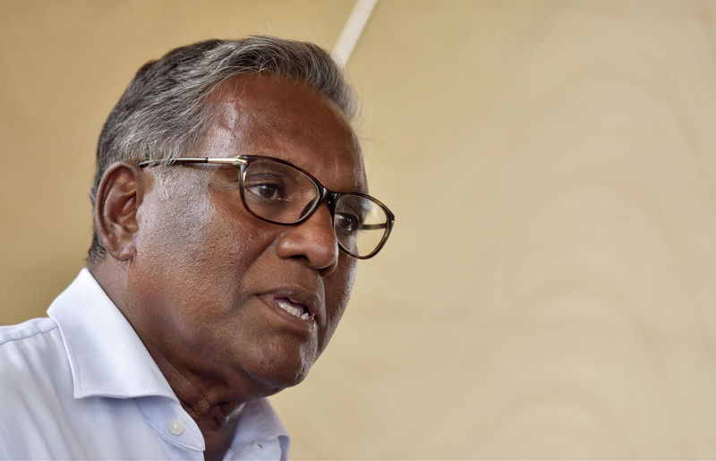 ވަހީދު ވިދާޅުވަނީ އެޕްސްޓީންގެ އަނދިރިފަރާތް ނޭނގޭ ކަމަށް!