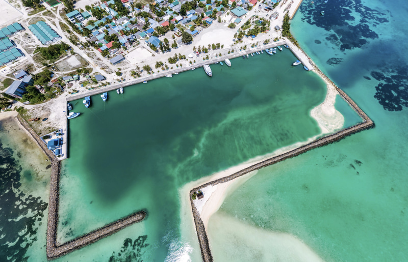 ތުޅާދޫ ބަނދަރުގެ ނެރު ތިލަވެ ލަފައިފުރަން ދަތިވާތީ ކައުންސިލުން ކަންބޮޑުވުން ފާޅުކޮށްފި