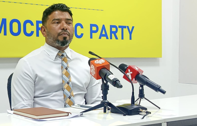 އިދިކޮޅު ކެންޑިޑޭޓުންގެ ނަން އަނބުރާ ގެންދަން ނުފޫޒު ފޯރުވާ ކަމަށް އެމްޑީޕީން ތުހުމަތުކޮށްފި