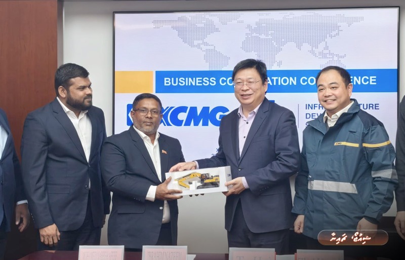 އާރުޑީސީ އަށް ހެވީ މެޝިނަރީ ހޯދަން ޗައިނާގެ ކުންފުންޏަކާ އެކު އެއްބަސްވުމެއް ހަދައިފި